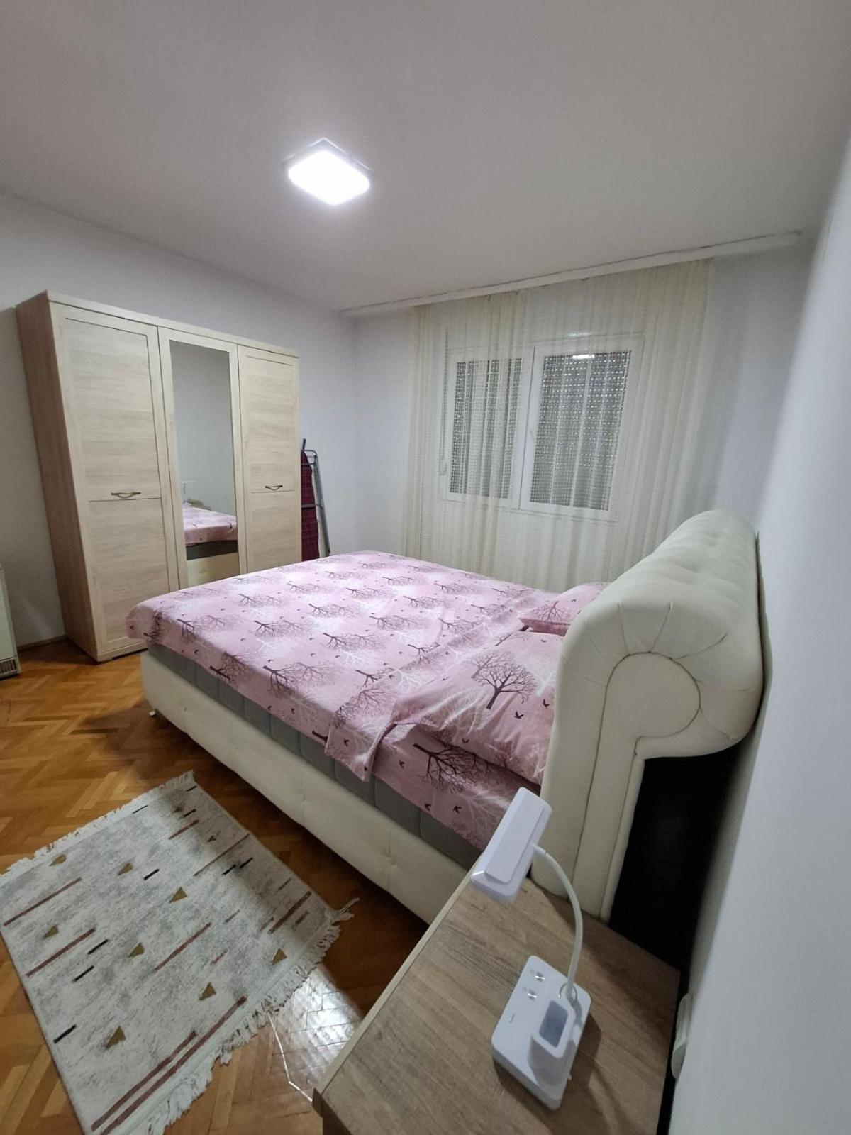 Apartment Vuk Podgorica Luaran gambar